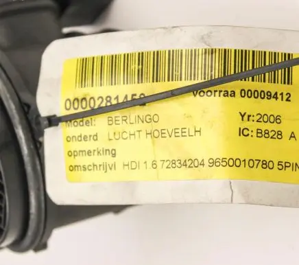 Citroen DS3 Mass air flow meter 72834204
