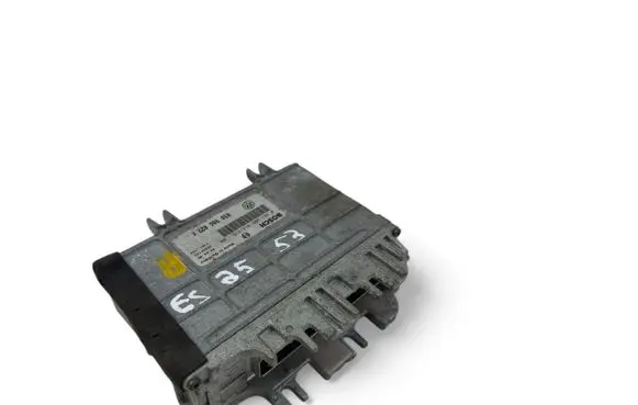 Volkswagen Polo III 6N 6N2 6NF Engine control unit/module ECU 030906027K 0261203914