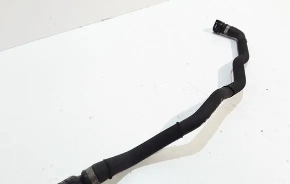BMW 5 F10 F11 Engine coolant pipe/hose