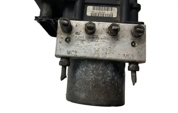 Toyota Auris 150 ABS Pump 0265800527 6920200375