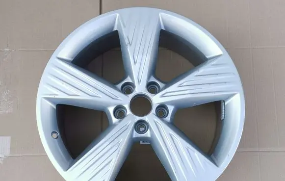 Audi Q4 Sportback e-tron R19 alloy rim 89A601025B