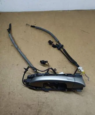 Volkswagen PASSAT B7 USA Front door exterior handle 5N0837017D 561837086B