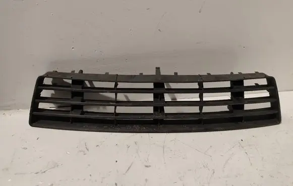 Audi A6 S6 C5 4B Front bumper lower grill 4B0807683F