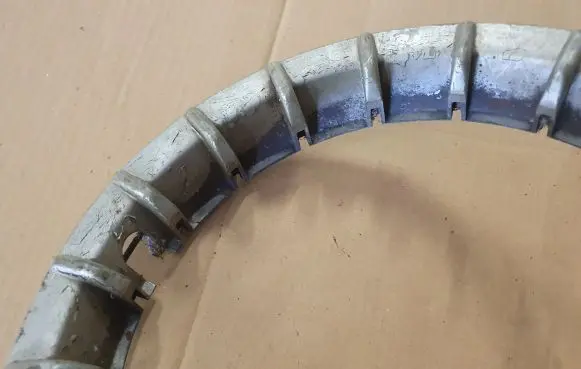 Volkswagen Jetta II R13 wheel hub/cap/trim 191601157C