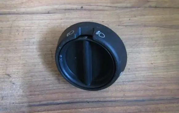 Renault Kangoo I Headlight level height control switch 7700308729