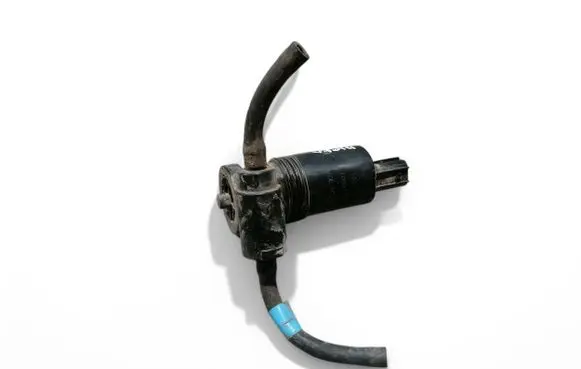 Volvo V70 Windscreen/windshield washer pump 1007149 1002261N