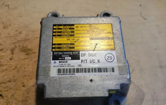 Lexus IS 220D-250-350 Airbag control unit/module 0285001904 8917053110