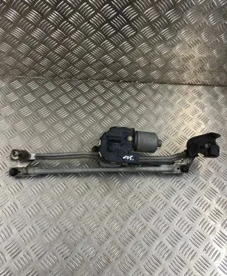 Audi Q5 SQ5 Front wiper linkage and motor 8r2955023D