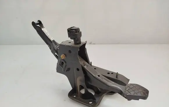 Volkswagen Polo Brake pedal 6Q1721058Q