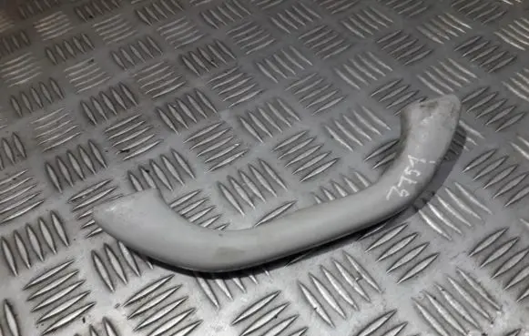 Audi A4 S4 B5 8D Front interior roof grab handle 8d0857607