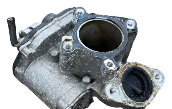 Opel Insignia A EGR valve A2C5317908 8200797700