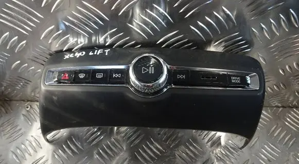 Volvo XC40 Head unit multimedia control 31456672