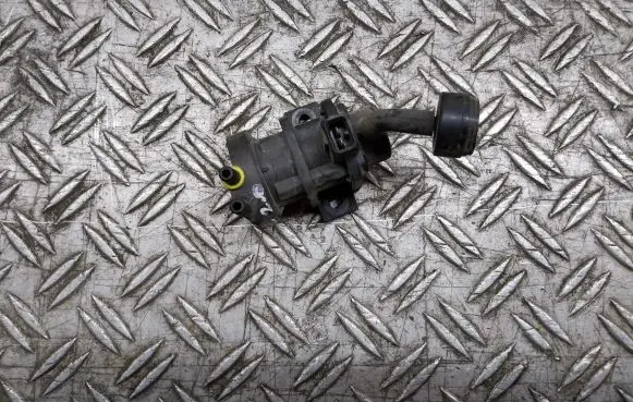 Valve vacuum