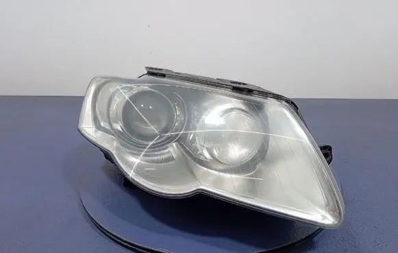 Volkswagen PASSAT B6 Headlight/headlamp 3C0941752G