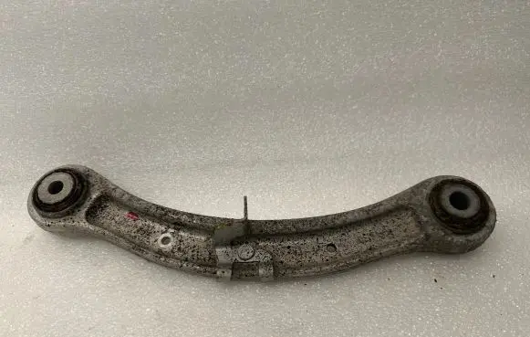 Volkswagen Touareg I Rear upper control arm/wishbone 7L0505375A