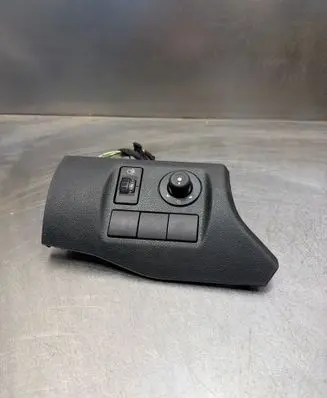 Citroen Berlingo Wing mirror switch 9680907377 63110340