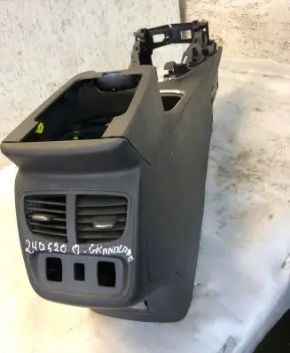 Opel Grandland X Center console 21480948