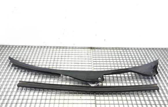 Audi A5 8T 8F Wiper trim 8K1819403
