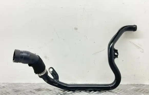 Volkswagen Touareg II Engine coolant pipe/hose 059121064E