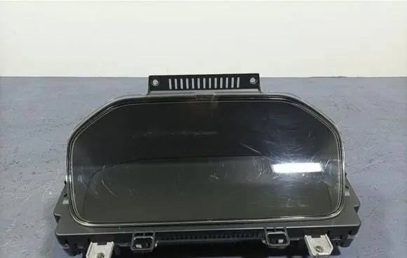 Volvo XC90 Speedometer (instrument cluster) 31473849