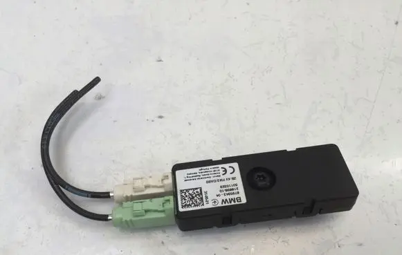 BMW 2 F44 Aerial antenna amplifier 8795943