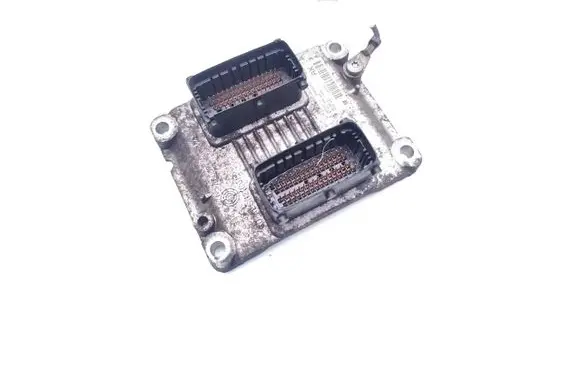 Opel Corsa D Engine control unit/module 55557933 0261208940