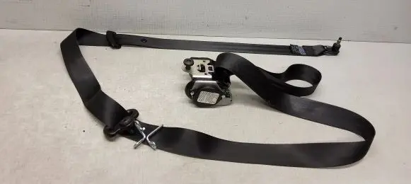 Ford Focus ST Front seatbelt BM5161295 625756000 E1061207
