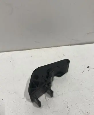 BMW 7 E38 Radiator mount bracket 
