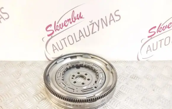 Skoda Kamiq Dual mass flywheel 04E105266AM 310823 0001133