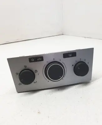 Opel Zafira B Climate control unit 901512480006 13201299