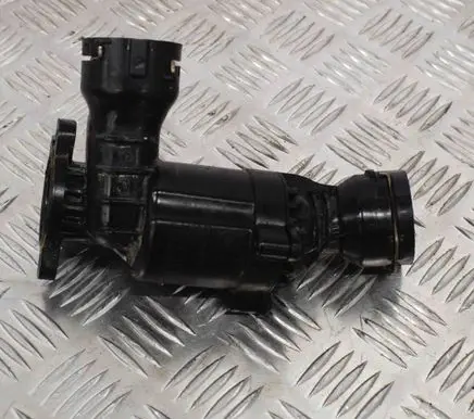 Volkswagen PASSAT B8 Thermostat 04L121111H