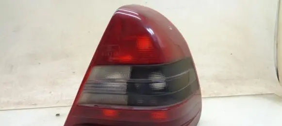 Mercedes-Benz C W202 Rear/tail lights