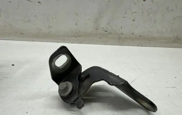 Ford Puma Front door lower hinge JX7BA22810AB