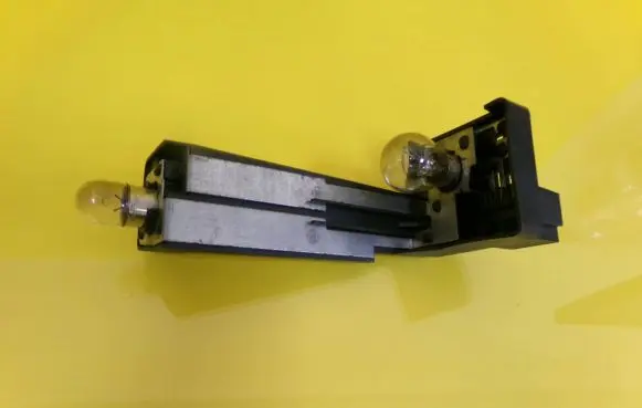 Fiat Croma Tail light bulb cover holder 27492201