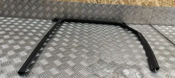 Audi A3 8Y Rubber seal rear door window/glass
