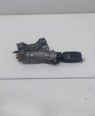 Audi A6 S6 C5 4B Ignition lock 4B0905851C