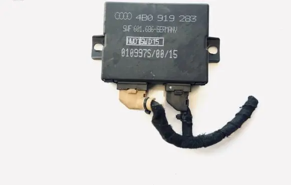 Audi A6 S6 C5 4B Parking PDC control unit/module 4b0919283 601686