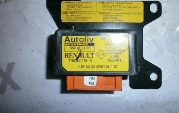 Renault Megane I Airbag control unit/module 7700841176A 850383100