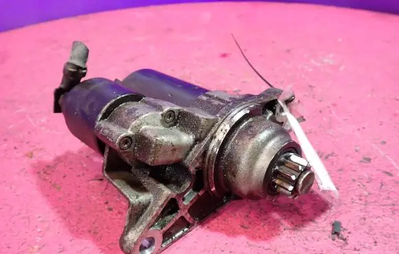 Skoda Fabia Mk1 (6Y) Starter motor 0001120400