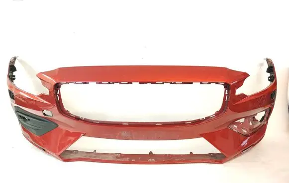 Volvo V60 Front bumper 31690589