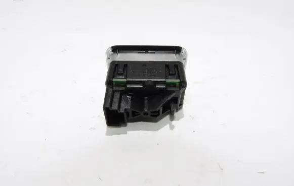 Mercedes-Benz C W204 Electric window control switch A2049058202