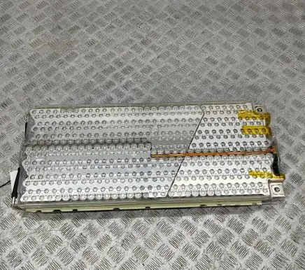 Tesla Model S Hybrid / electric car battery 102095590A 107195400B