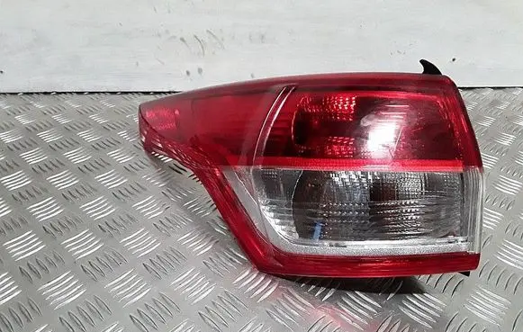 Rear/tail lights