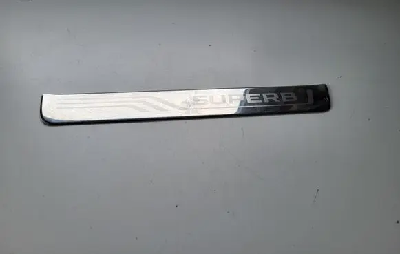 Skoda Superb B8 (3V) Rear sill trim cover