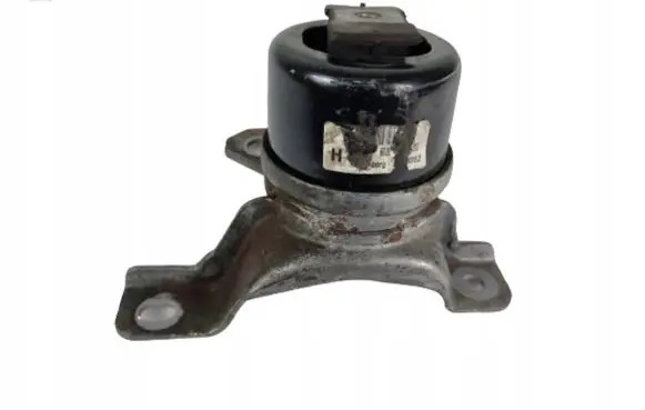 Engine mounting bracket