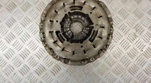 BMW 5 F10 F11 Pressure plate 1240589 124058910