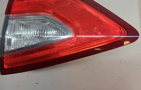Ford Fusion II Tailgate rear/tail lights DS7313A602AE