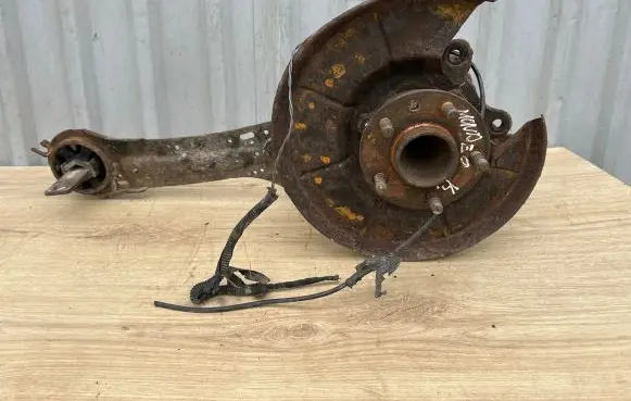 Ford Mondeo MK IV Rear wheel hub