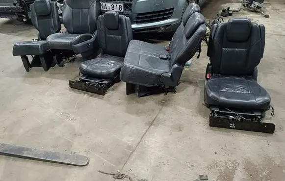 Chrysler Grand Voyager V Interior set NOCODE