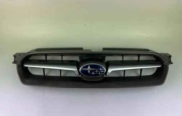 Subaru Legacy Front grill 